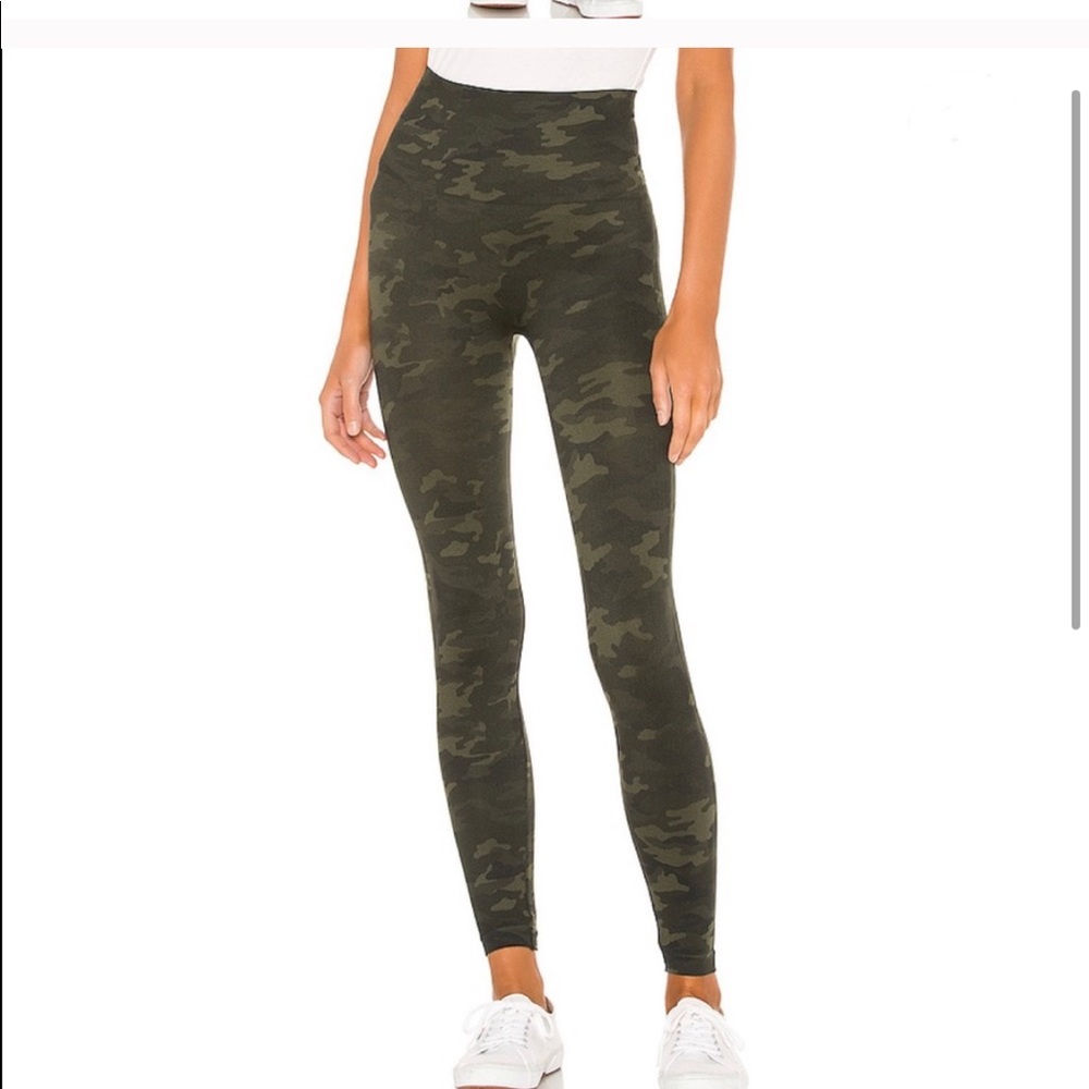 SPANX Look At Me Now Seamless Leggings Size Large Camo Green - Picture 2 of 15